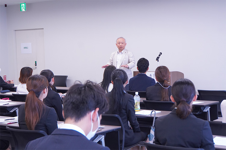 5/17開催、通信制高校教職員採用合同説明会の基調講演